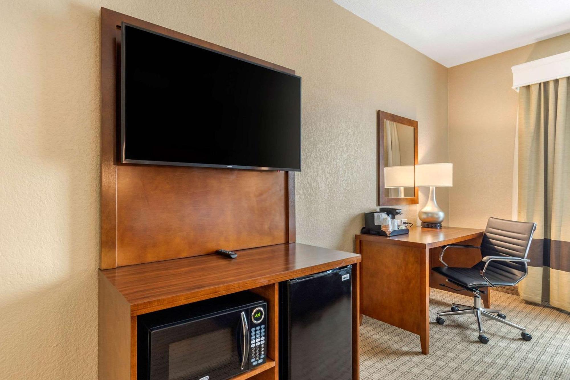 Comfort Suites San Antonio Airport North מראה חיצוני תמונה