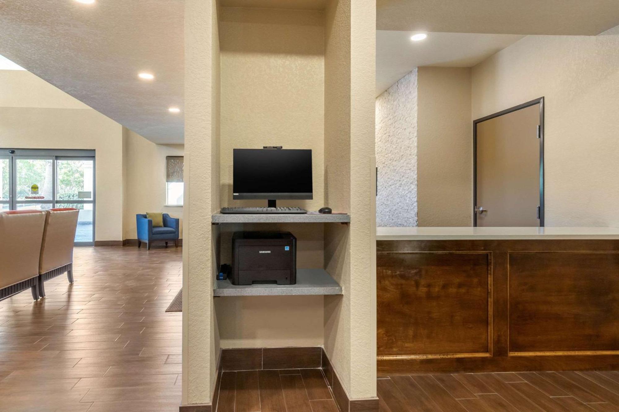 Comfort Suites San Antonio Airport North מראה חיצוני תמונה